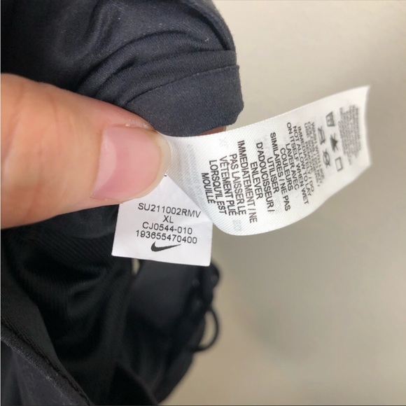 Nike Swoosh Luxe Medium-Support Padded Sports Bra Black XL CJ0544 - Picture 11 of 11